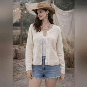 Macy's  Cream Textured Women's Cardigan.pit To Pit 20" no Size Tag.New Condition
